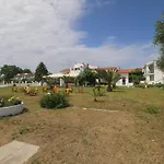 Utopia 3*