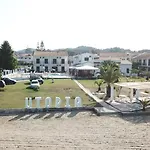 Utopia Lägenhetshotell 3*