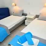 Utopia 3*