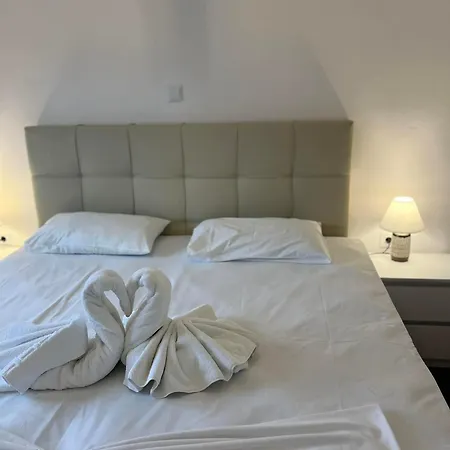 Utopia Hotel de apartamente Kávos