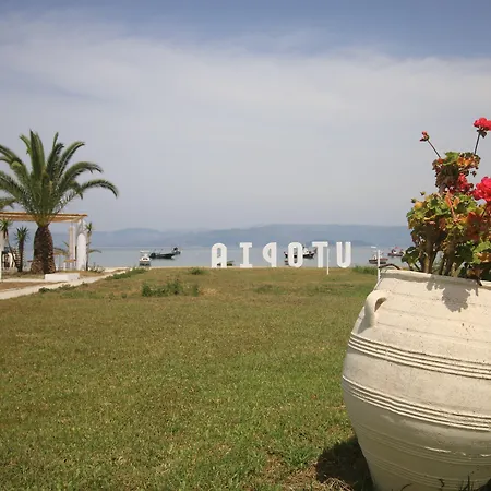 Utopia 3*