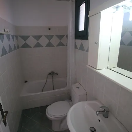 Utopia Aparthotel 3*
