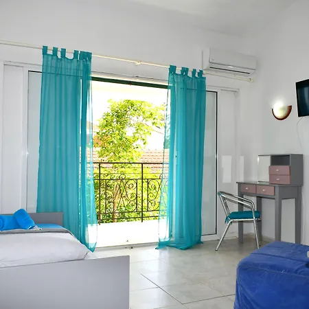 Utopia Aparthotel
