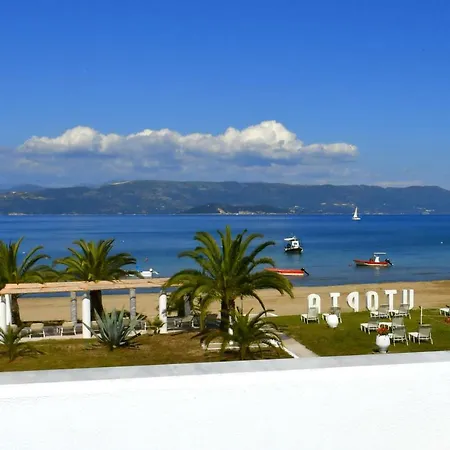 Utopia شقة فندقية Kávos