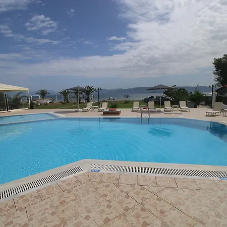 Utopia 3*